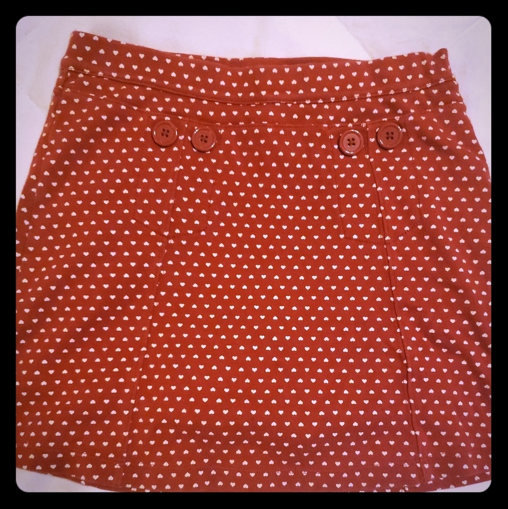 Red and white hearts skirt